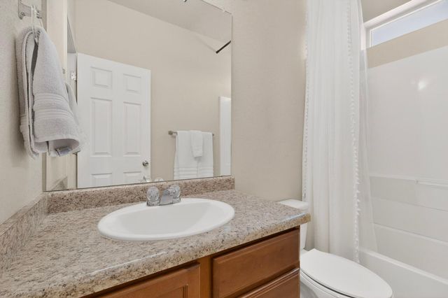 1305 Desert Paintbrush Loop NE, Rio Rancho, NM 87144