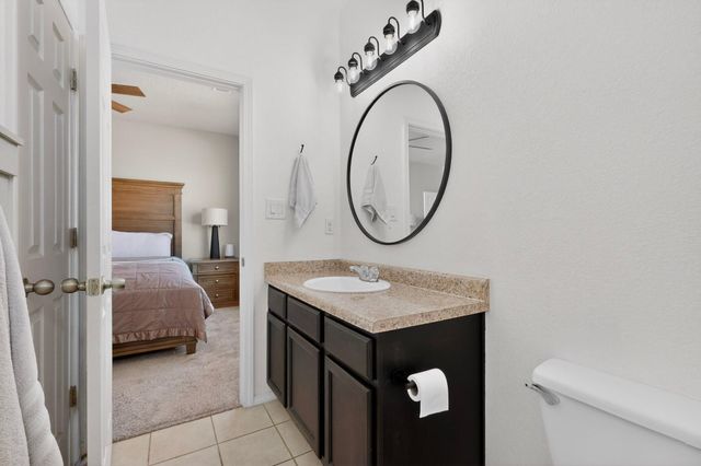 1305 Desert Paintbrush Loop NE, Rio Rancho, NM 87144