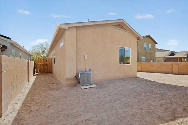 1305 Desert Paintbrush Loop NE, Rio Rancho, NM 87144
