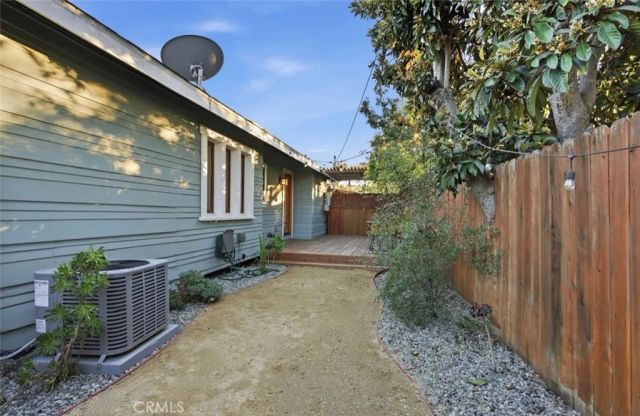 505 N Avenue 65, Los Angeles, CA 90042