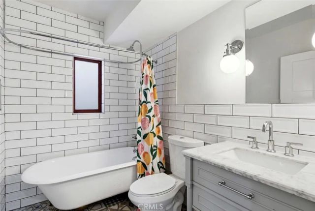 505 N Avenue 65, Los Angeles, CA 90042