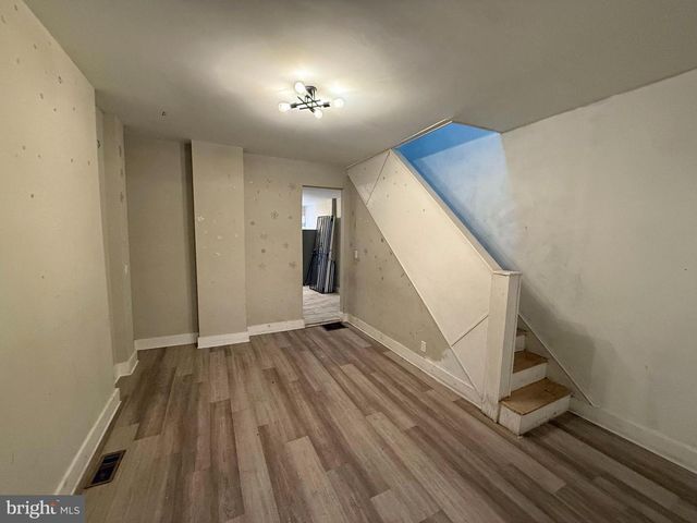 1613 N SMALLWOOD ST, Baltimore, MD 21216