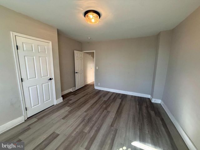 1613 N SMALLWOOD ST, Baltimore, MD 21216