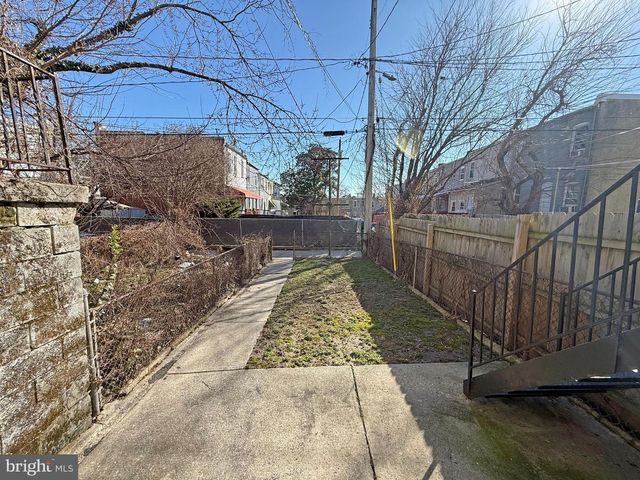 1613 N SMALLWOOD ST, Baltimore, MD 21216