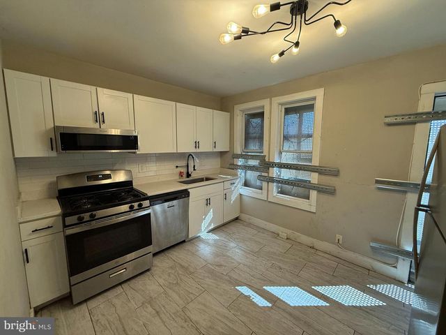 1613 N SMALLWOOD ST, Baltimore, MD 21216