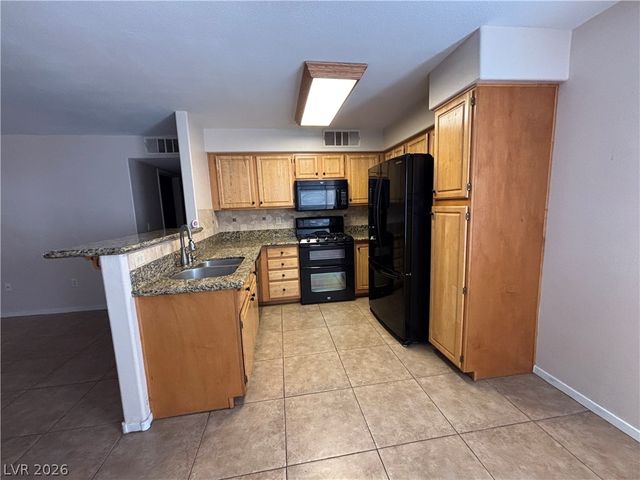 5710 East Tropicana Avenue 1172, Las Vegas, NV 89122