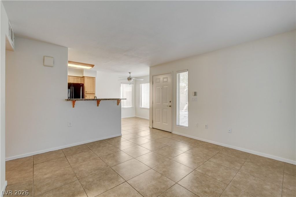 Image 6 of property listing at 5710 East Tropicana Avenue 1172, Las Vegas, NV 89122