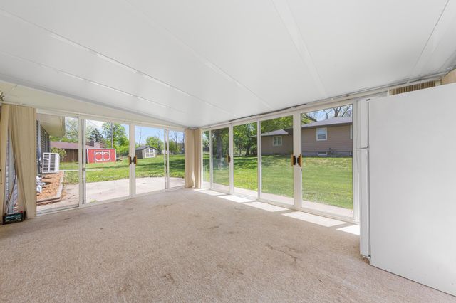 1507 Babbitt Court, Faribault, MN 55021