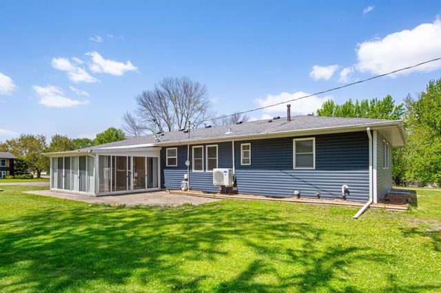 1507 Babbitt Court, Faribault, MN 55021