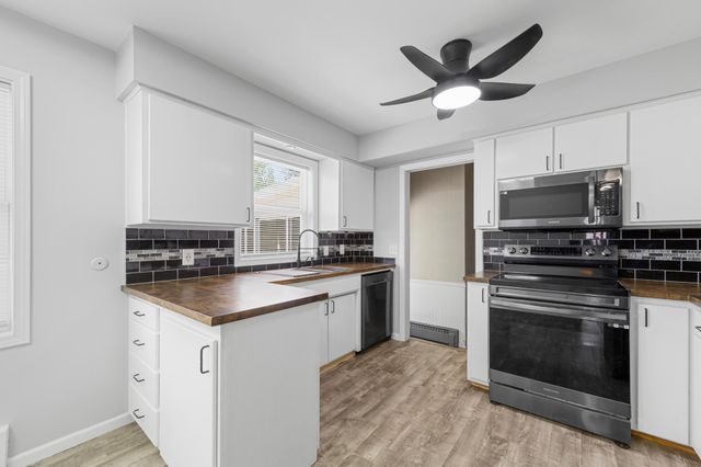 1507 Babbitt Court, Faribault, MN 55021