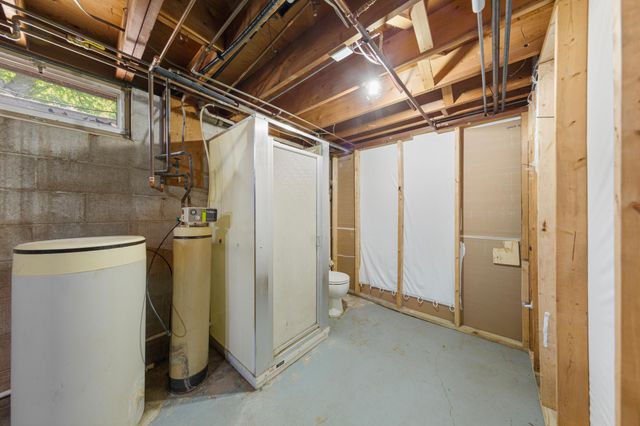 1507 Babbitt Court, Faribault, MN 55021