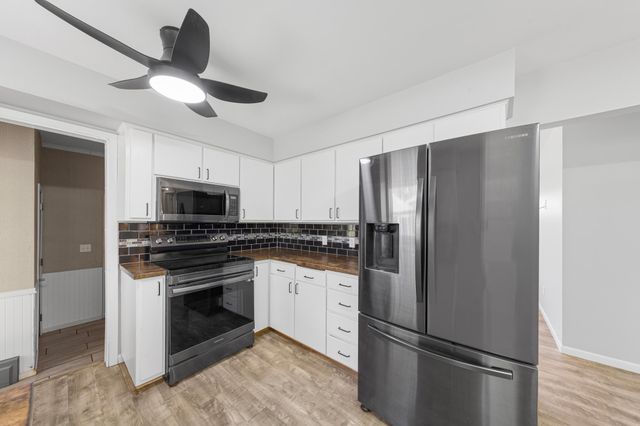 1507 Babbitt Court, Faribault, MN 55021