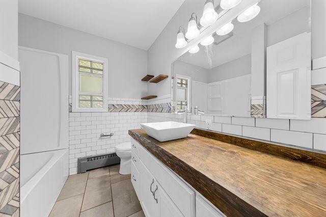1507 Babbitt Court, Faribault, MN 55021