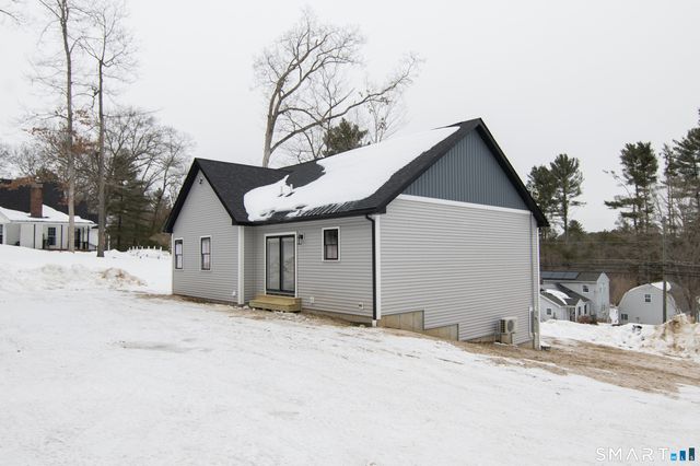 344 Sabin Street, Putnam, CT 06260