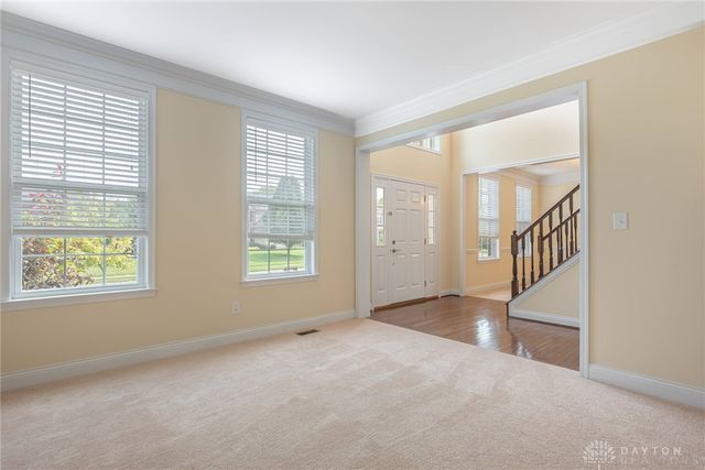 10049 Meadow Woods Lane, Washington Twp, OH 45458
