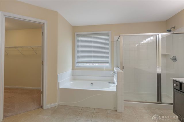 10049 Meadow Woods Lane, Washington Twp, OH 45458