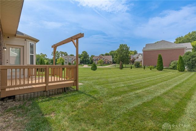 10049 Meadow Woods Lane, Washington Twp, OH 45458