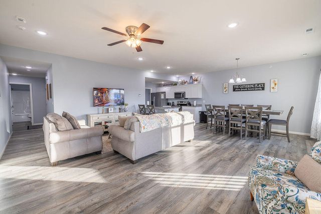 115 Bunker Drive 2, Branson West, MO 65737