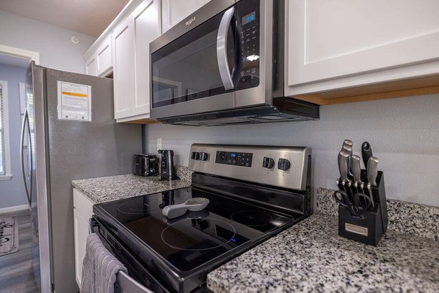 115 Bunker Drive 2, Branson West, MO 65737