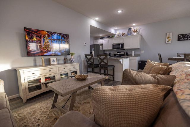 115 Bunker Drive 2, Branson West, MO 65737