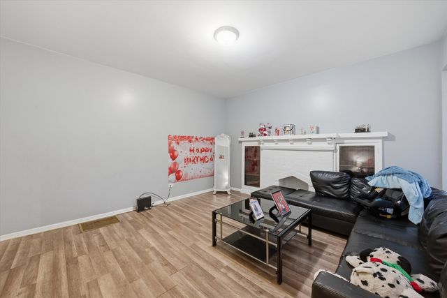 7717 S Sangamon Street, Chicago, IL 60620