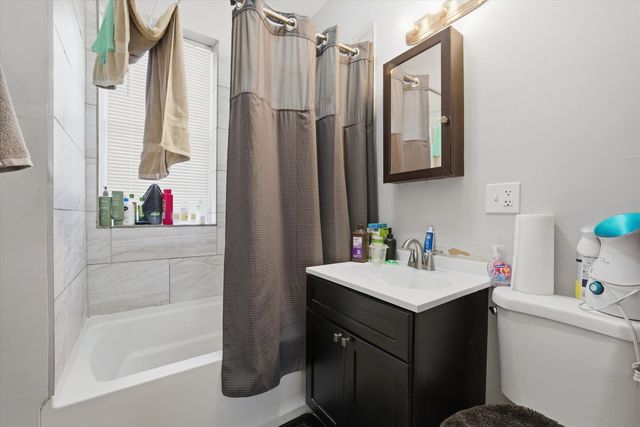 7717 S Sangamon Street, Chicago, IL 60620