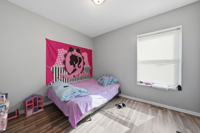 7717 S Sangamon Street, Chicago, IL 60620