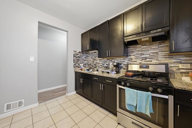 7717 S Sangamon Street, Chicago, IL 60620