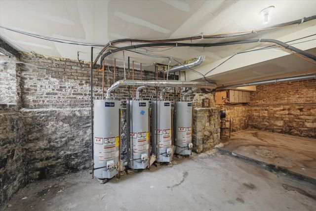 7717 S Sangamon Street, Chicago, IL 60620