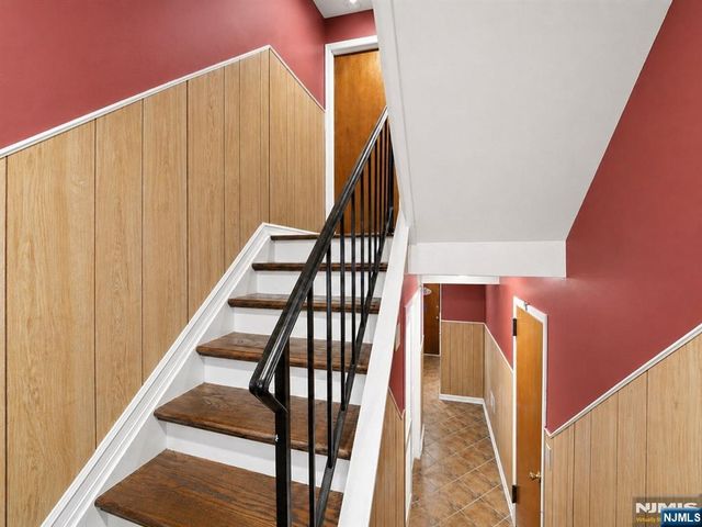 331 Essex Street, Harrison, NJ 07029