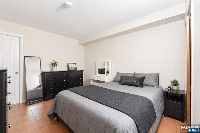 331 Essex Street, Harrison, NJ 07029