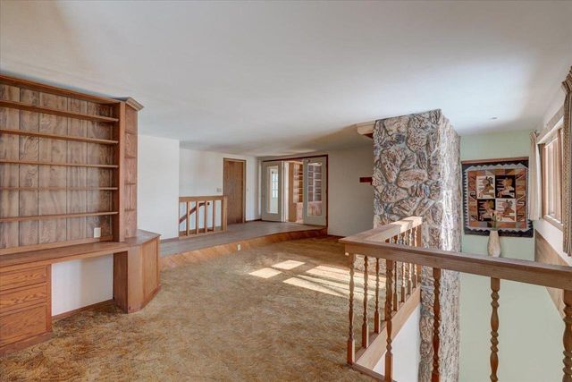 5601 Dahmen Drive, Waunakee, WI 53597