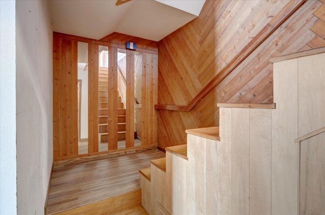 5601 Dahmen Drive, Waunakee, WI 53597