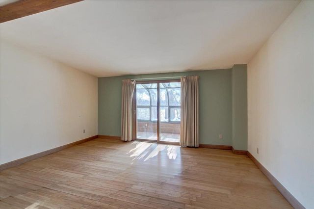 5601 Dahmen Drive, Waunakee, WI 53597