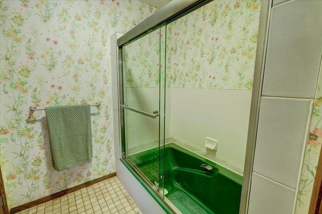 5601 Dahmen Drive, Waunakee, WI 53597