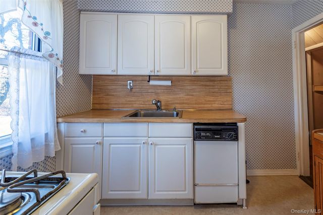 8610 250th Street, Bellerose, NY 11426