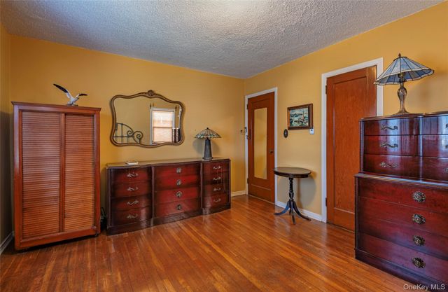 8610 250th Street, Bellerose, NY 11426