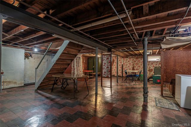 8610 250th Street, Bellerose, NY 11426