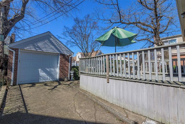 8610 250th Street, Bellerose, NY 11426