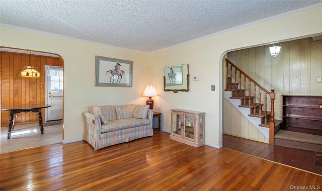 8610 250th Street, Bellerose, NY 11426