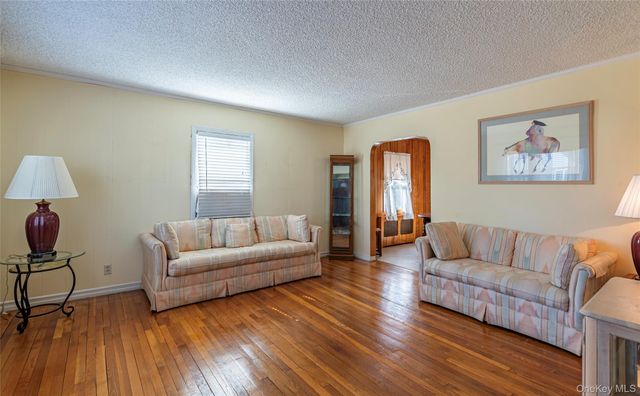 8610 250th Street, Bellerose, NY 11426