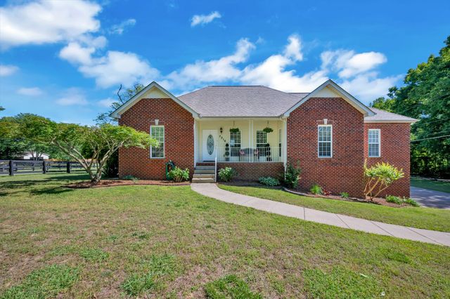 7316 Old Nashville Rd, Fairview, TN 37062