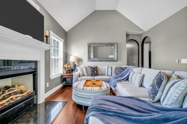 7316 Old Nashville Rd, Fairview, TN 37062