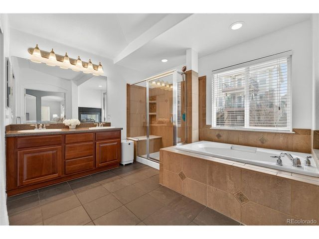 7218 S Ukraine St, Aurora, CO 80016