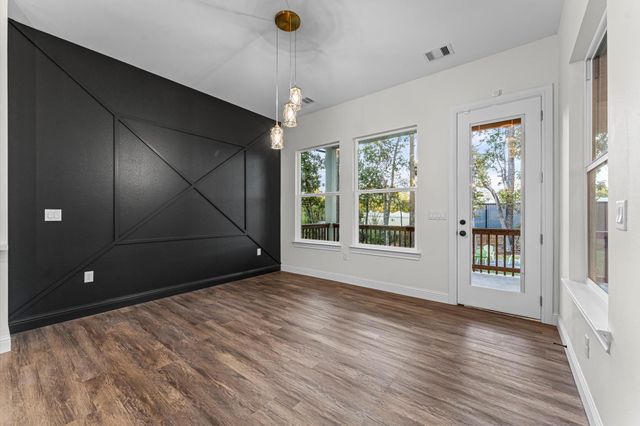 40714 Rolling Forest Drive, Magnolia, TX 77354