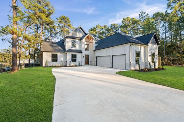40714 Rolling Forest Drive, Magnolia, TX 77354
