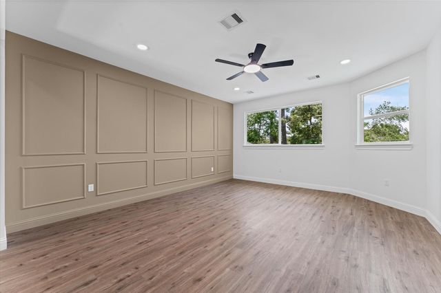 40714 Rolling Forest Drive, Magnolia, TX 77354