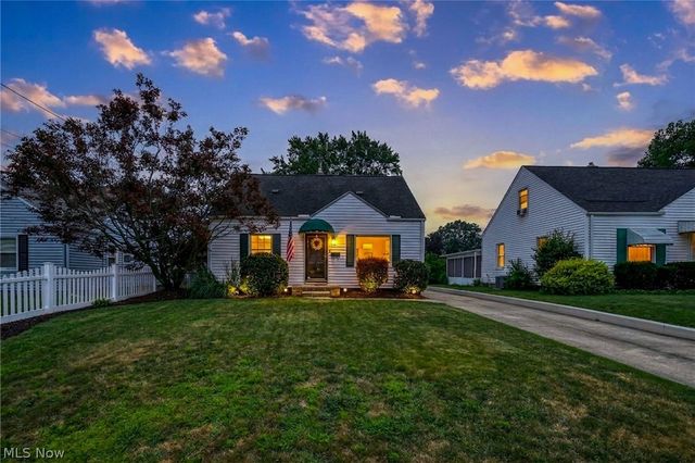 650 Prentiss Avenue, Akron, OH 44306