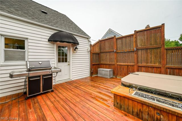 650 Prentiss Avenue, Akron, OH 44306