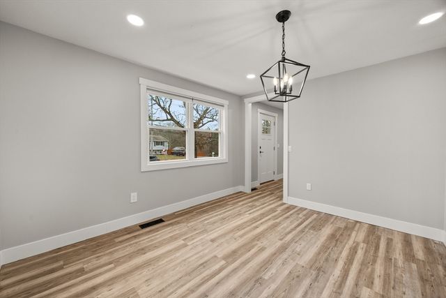 206 Moulton St, Rehoboth, MA 02769